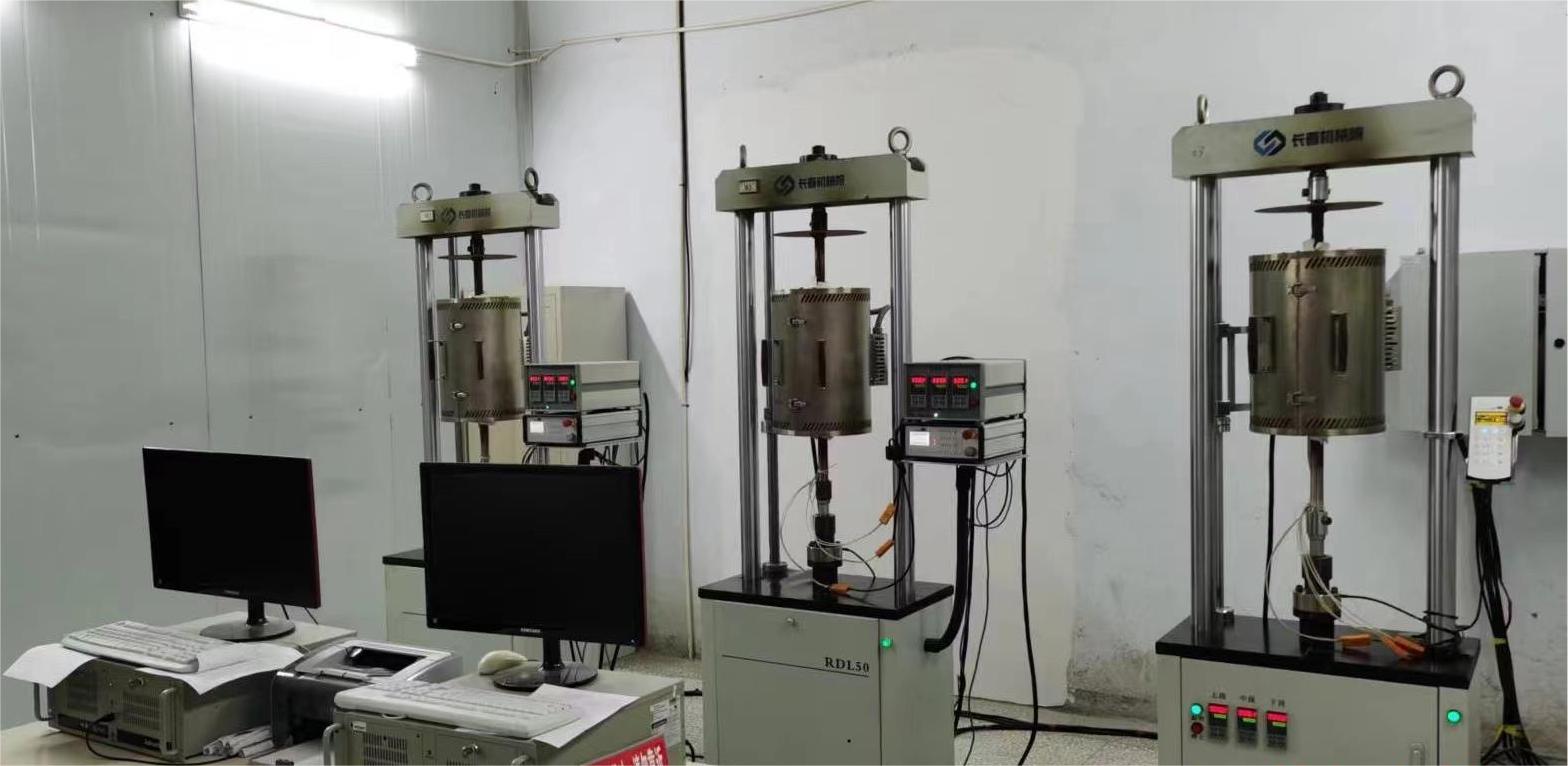 高溫持久試驗機(jī)、拉伸試驗機(jī)